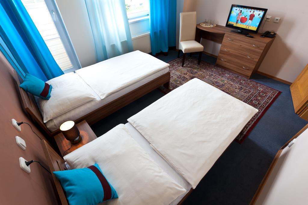 Sareza Hotel Ostrava Kültér fotó