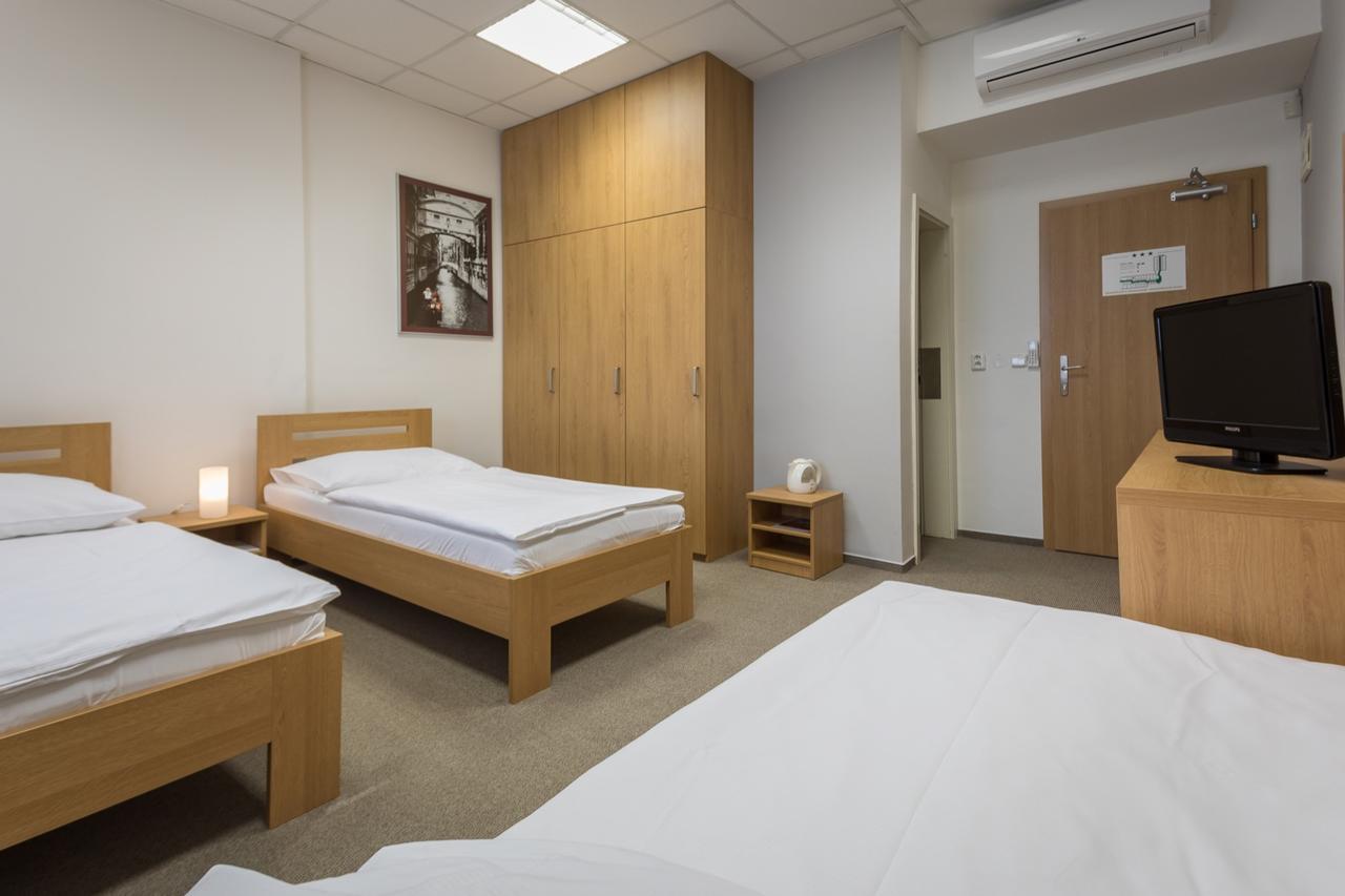 Sareza Hotel Ostrava Kültér fotó